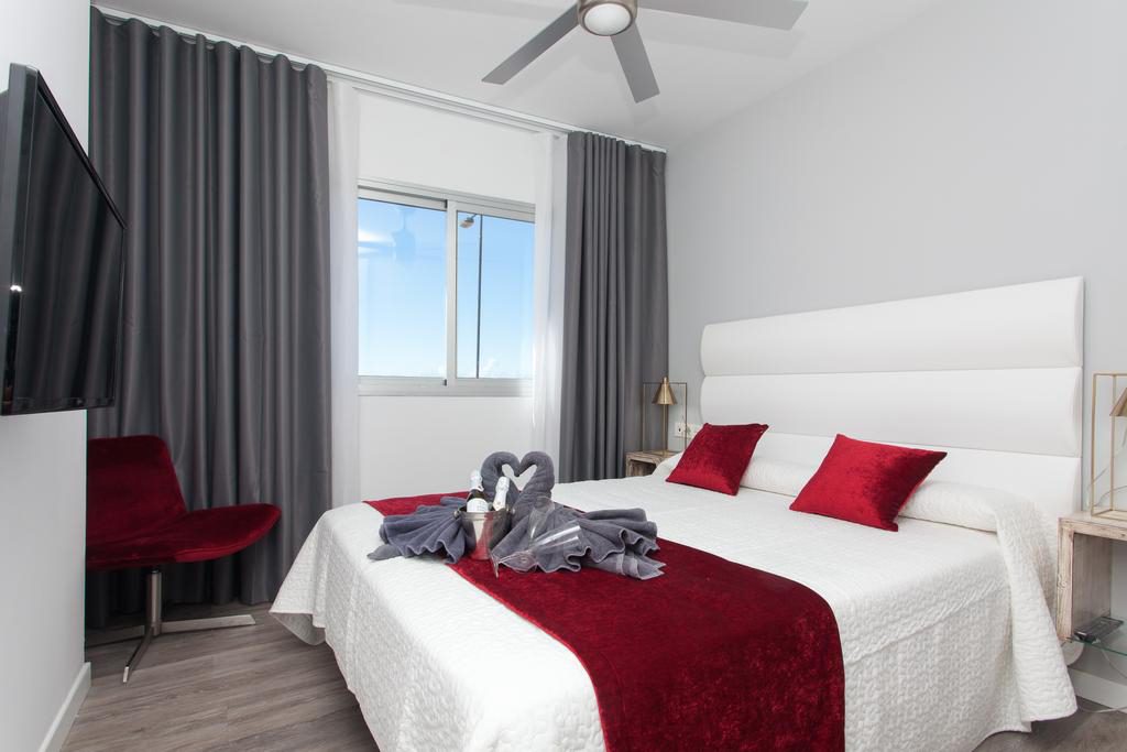 Bristol Sunset Beach holiday apartment Fuerteventura spain tripadvisor case study source bristol sunset beach