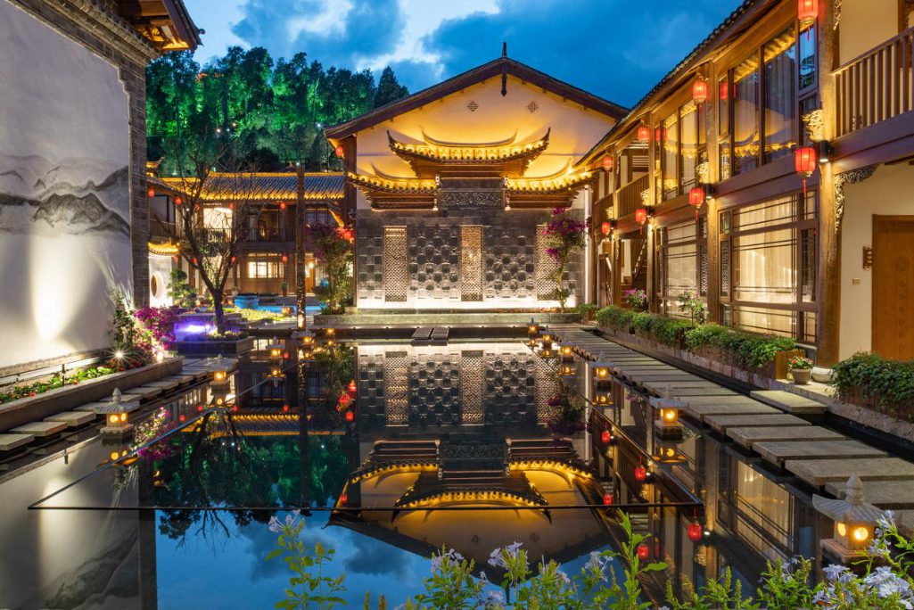 passing cloud boutique lodging travel startups