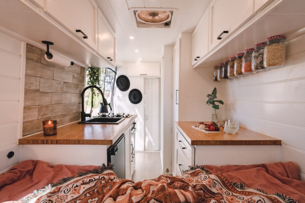 nello campervan in NSW a home on wheels via camplify