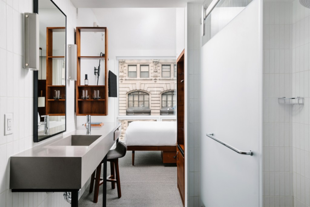 2017 photo of guest room at arlo nomad queen