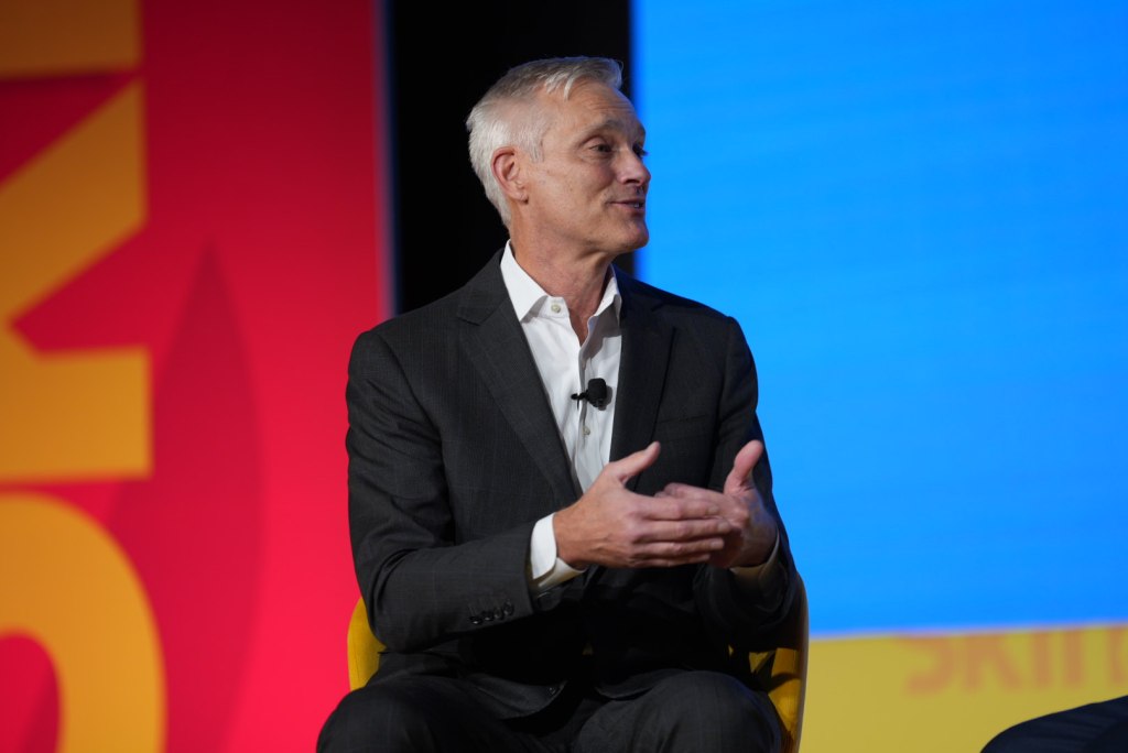 American Airlines CEO, Robert Isom