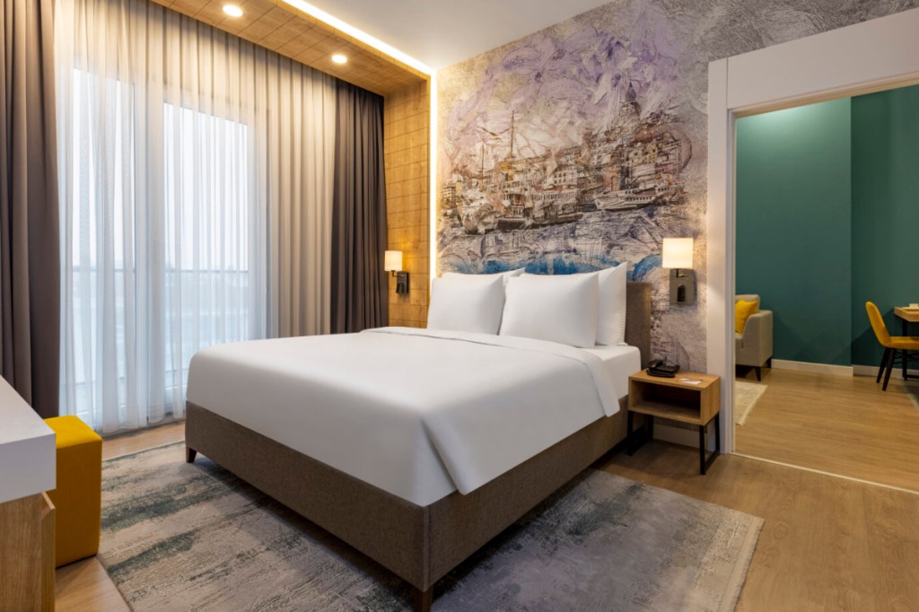 guest room in Days Hotel by Wyndham Istanbul Esenyurt