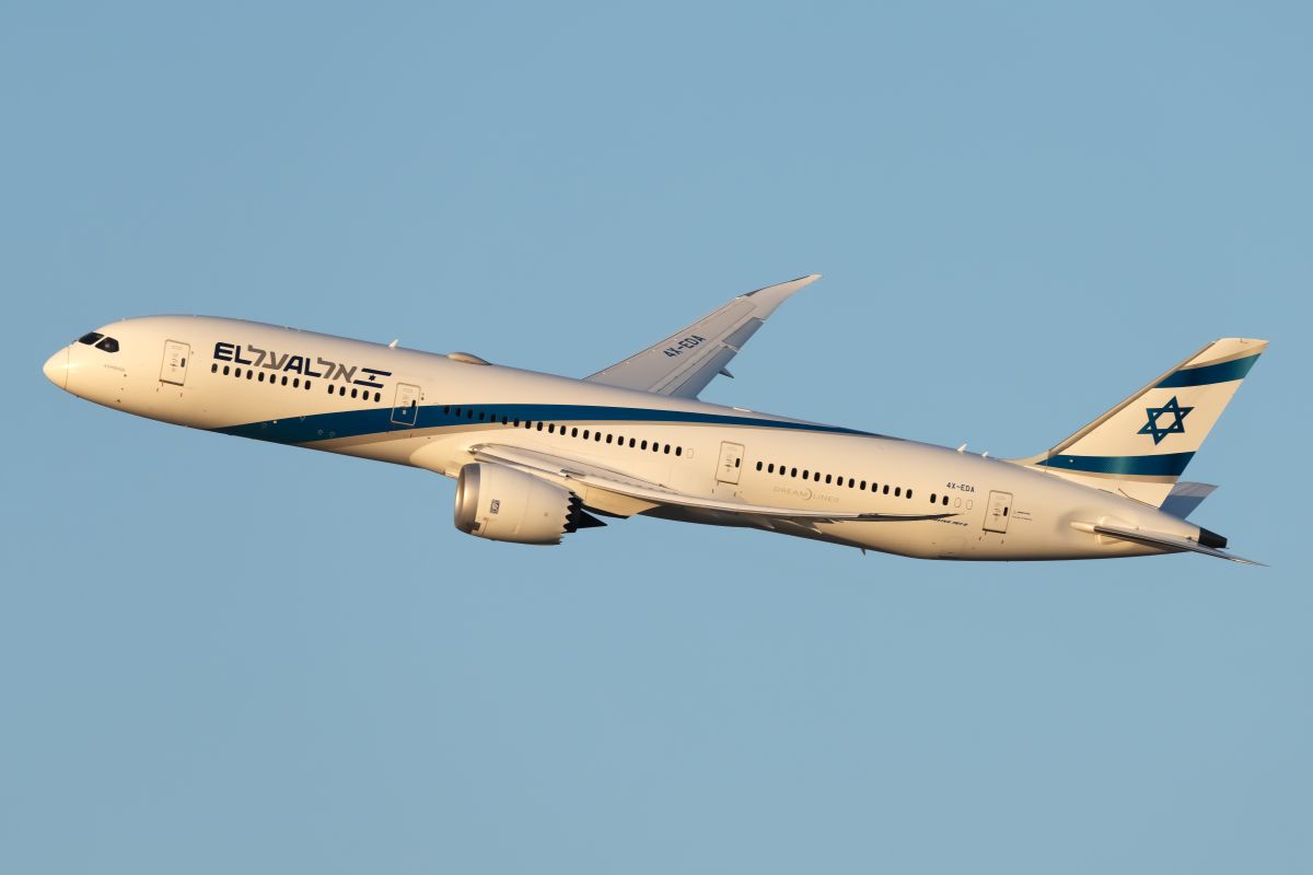 An El Al Boeing 787-9 Dreamliner