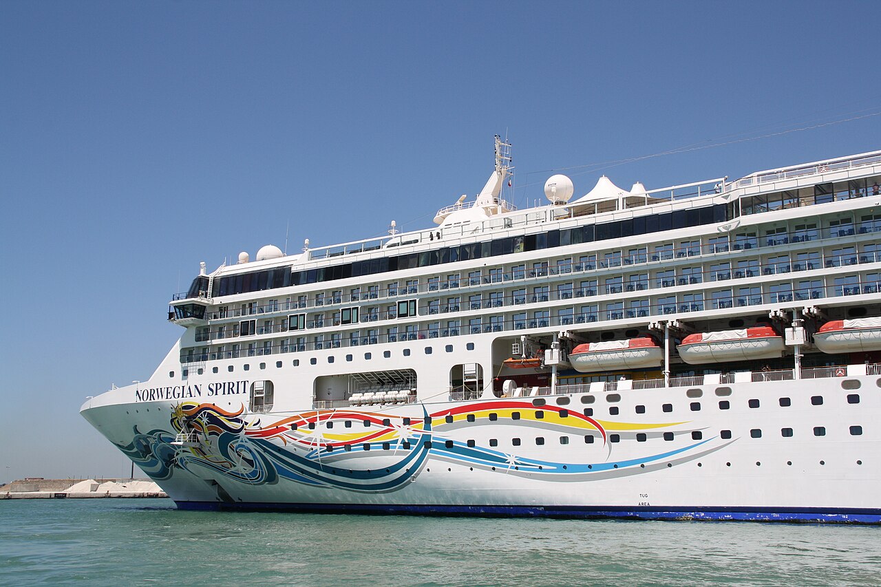 Norwegian Cruise Line sihp.